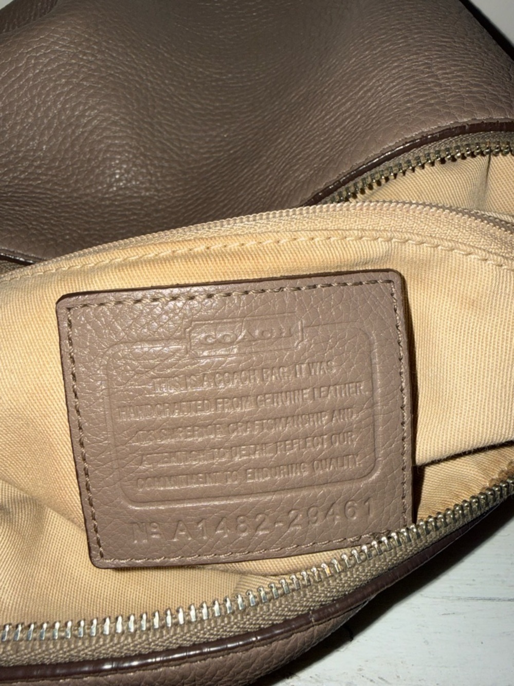 COACH BLEECKER DAILY SHOULDER BAG IN MUSHROOM GRAY LEATHER EUC - Picture 7 of 8